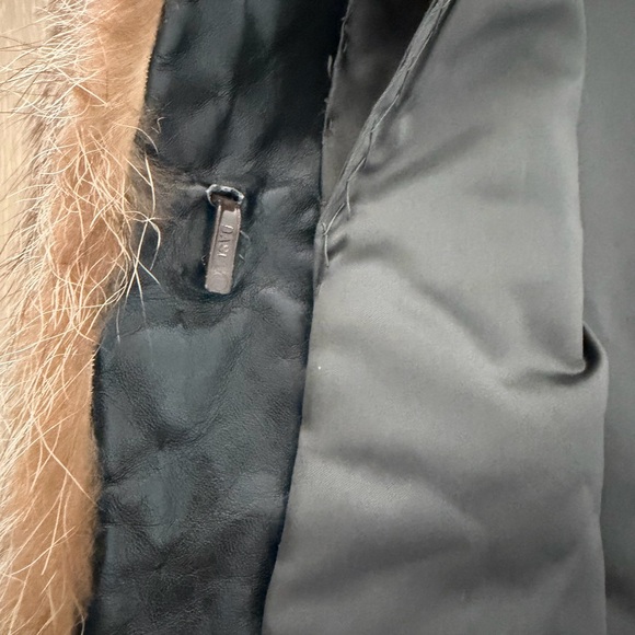 Classic Brown Real Fur Coat - Women's Jacket - Picture 9 of 9